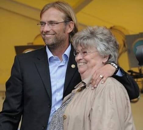 Elisabeth Klopp with her son Jurgen Klopp.